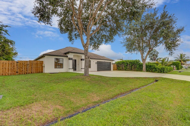 3 of 37 - 183 Sw Ladybug Drive, Port Saint Lucie, FL