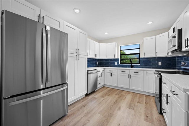 4 of 25 - 4601 121st Terrace, West Palm Beach, FL