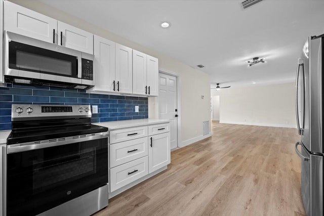 5 of 25 - 4601 121st Terrace, West Palm Beach, FL
