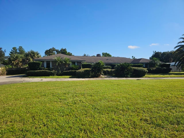 1 of 30 - 415 S Carpenter Road, Titusville, FL