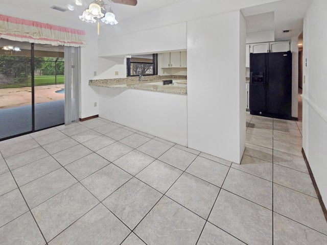 4 of 30 - 415 S Carpenter Road, Titusville, FL