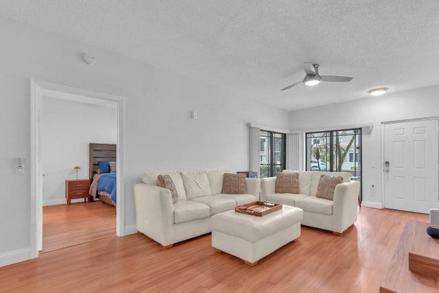 5 of 36 - 2803 Sarento Place #112, Palm Beach Gardens, FL