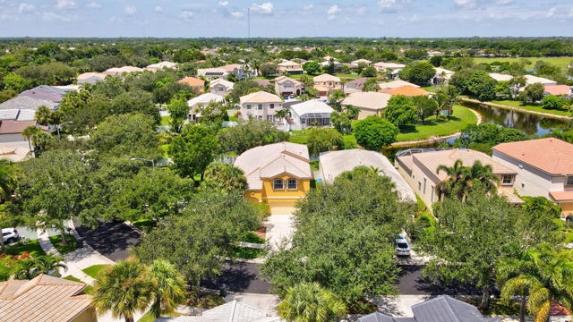 5 of 47 - 7191 Copperfield Circle, Lake Worth, FL