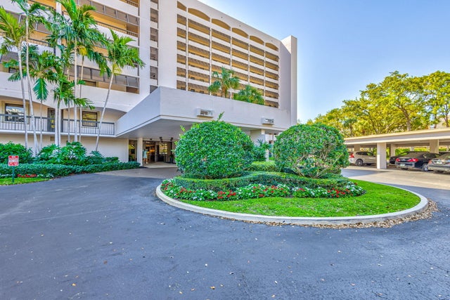 5 of 104 - 356 Golfview Road #609, North Palm Beach, FL