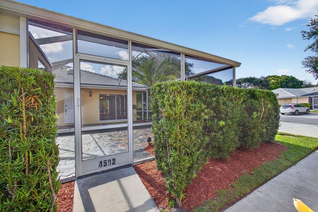4 of 32 - 4502 Lakemont Court, Palm Beach Gardens, FL