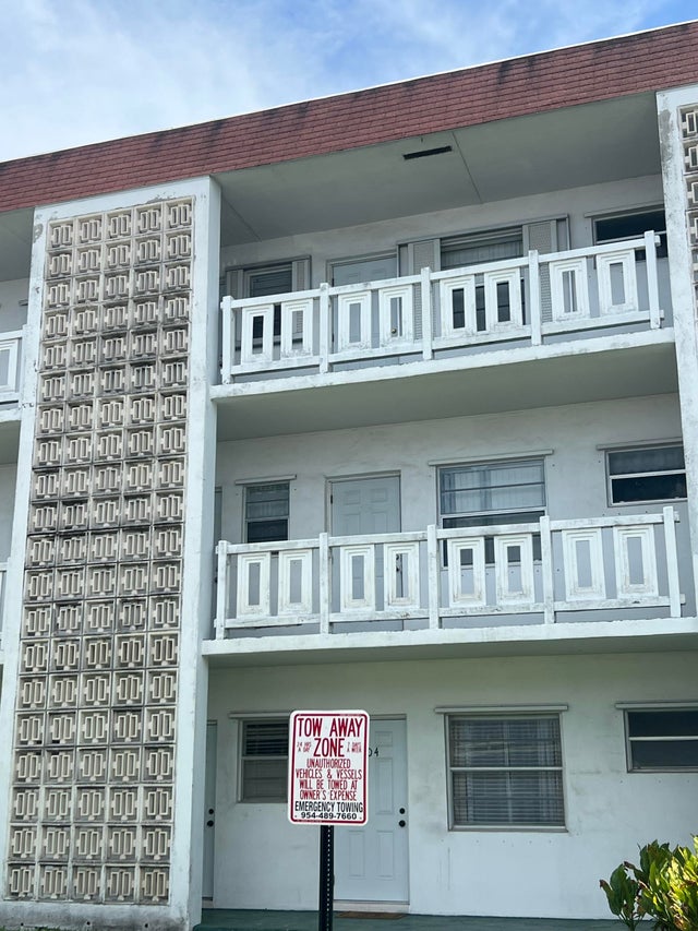 1 of 10 - 1280 Nw 43rd Terrace #111, Lauderhill, FL