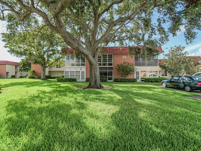 2 of 38 - 98 Spring Lake Drive #205, Vero Beach, FL