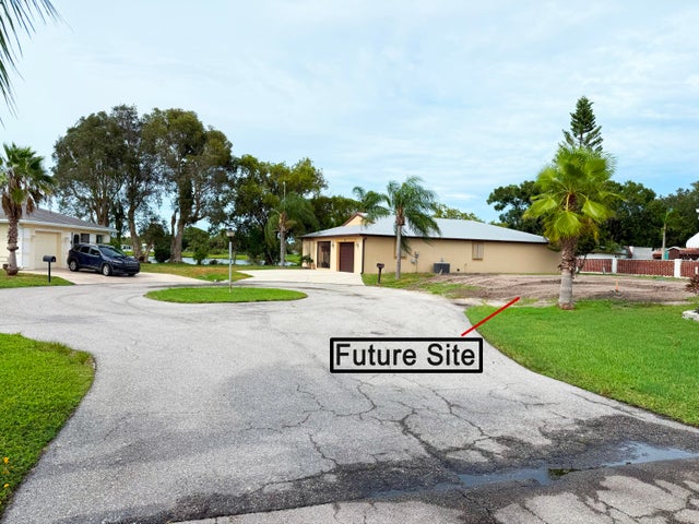 2 of 25 - 14 Espanola Lane, Port Saint Lucie, FL