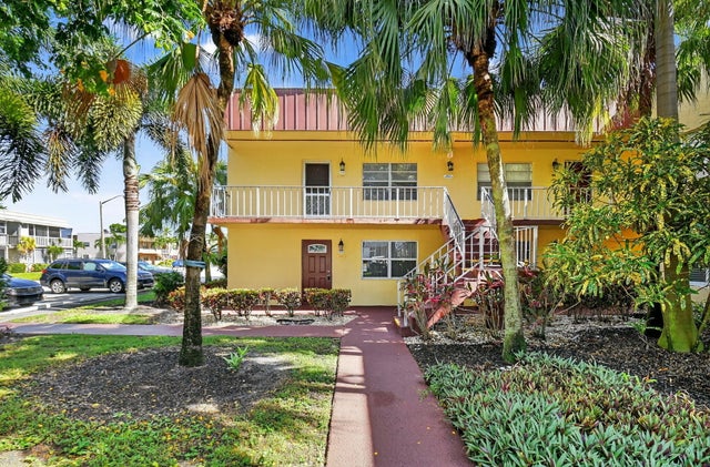 2 of 44 - 624 Flanders M, Delray Beach, FL