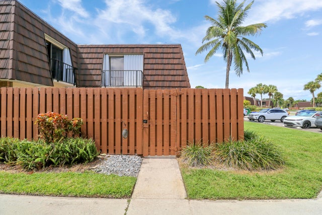 3 of 46 - 5925 Se Riverboat Drive #603, Stuart, FL