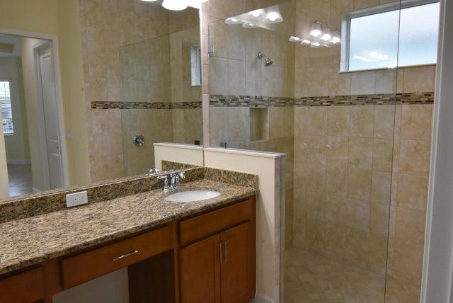 5 of 12 - 4622 Pumello Drive, Westlake, FL