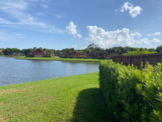 3 of 41 - 615 Buttonwood Lane #c, Boynton Beach, FL