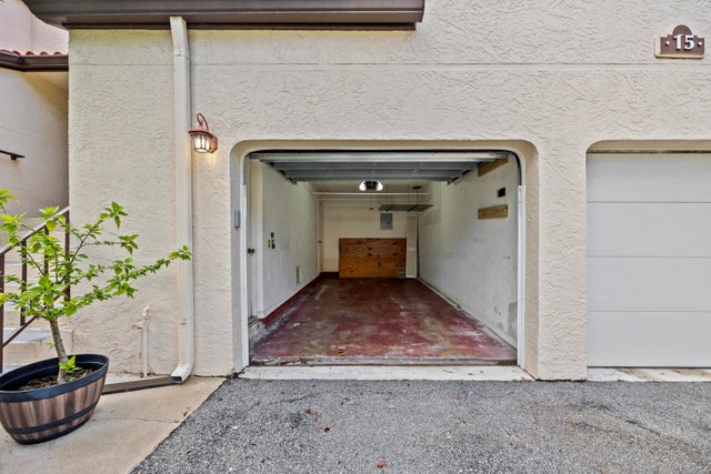 1 of 30 - 15 Via De Casas Sur #204, Boynton Beach, FL