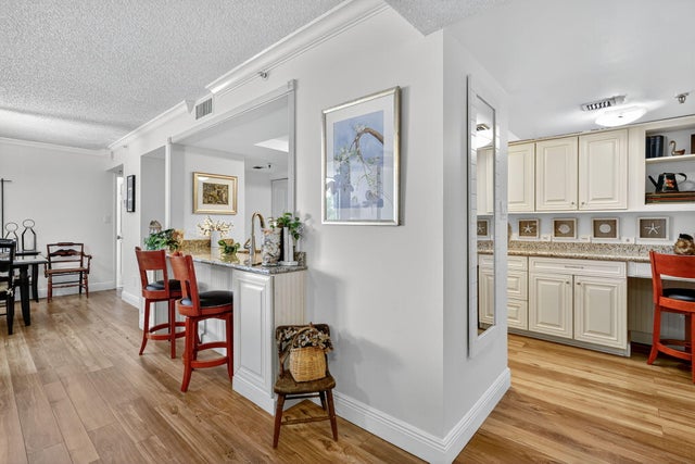 2 of 38 - 1915 Lavers Circle #e207, Delray Beach, FL