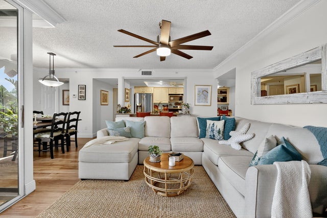 5 of 38 - 1915 Lavers Circle #e207, Delray Beach, FL