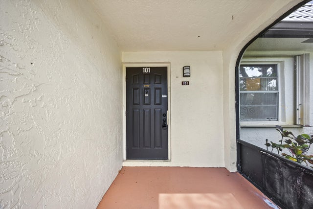 3 of 57 - 101 Lake Susan Drive, West Palm Beach, FL