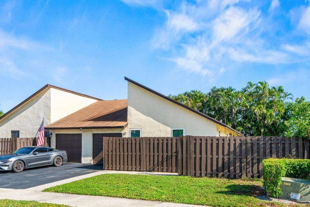 2 of 43 - 2823 Sw 2nd Street, Delray Beach, FL