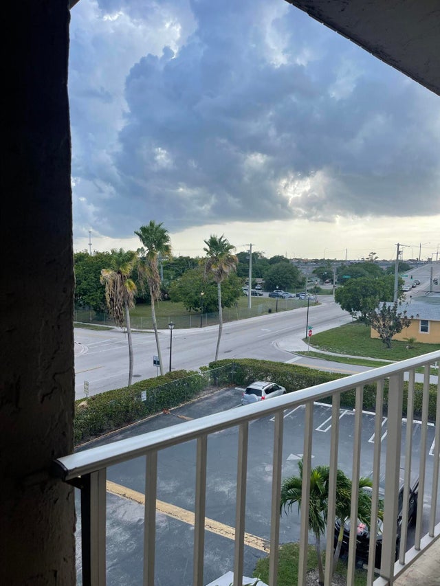 2 of 20 - 2300 Ne 1 St Lane Lane #4020, Boynton Beach, FL
