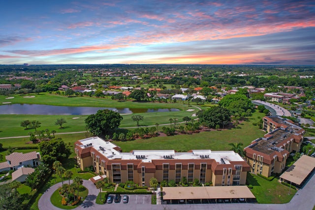 1 of 42 - 5350 Woodland Lakes Drive #111, Palm Beach Gardens, FL