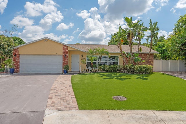 2 of 45 - 1460 Woodcrest Road E, West Palm Beach, FL