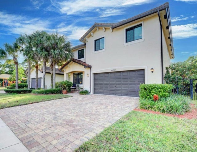 3 of 38 - 4843 Pond Pine Way, Greenacres, FL