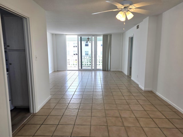 5 of 28 - 1 N Golfview Road #500, Lake Worth Beach, FL