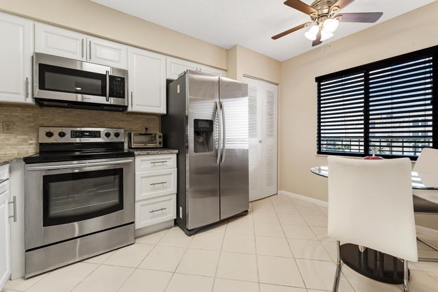5 of 75 - 7290 Kinghurst Drive #704, Delray Beach, FL
