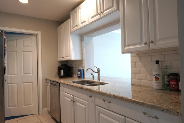 3 of 14 - 2268 Ne 16th Court, Jensen Beach, FL