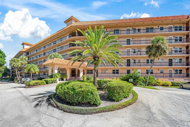 4 of 26 - 2871 N Ocean Boulevard #c417, Boca Raton, FL