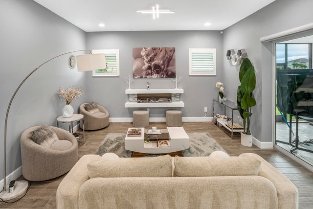 4 of 45 - 4572 Canopy Grove Drive, Westlake, FL