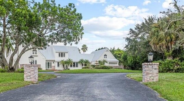 2 of 16 - 1565 Sw Saint Andrews Drive, Palm City, FL