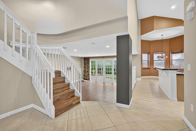 4 of 33 - 8933 Alexandra Circle, Wellington, FL