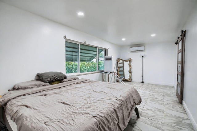 4 of 21 - 6445 Charleston Street, Hollywood, FL