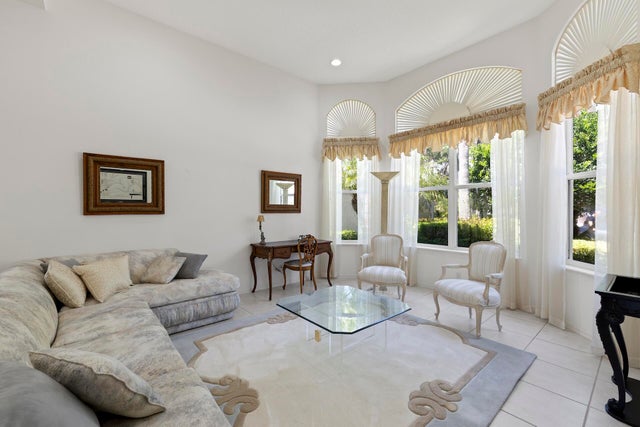 4 of 29 - 10910 Grande Boulevard W, West Palm Beach, FL