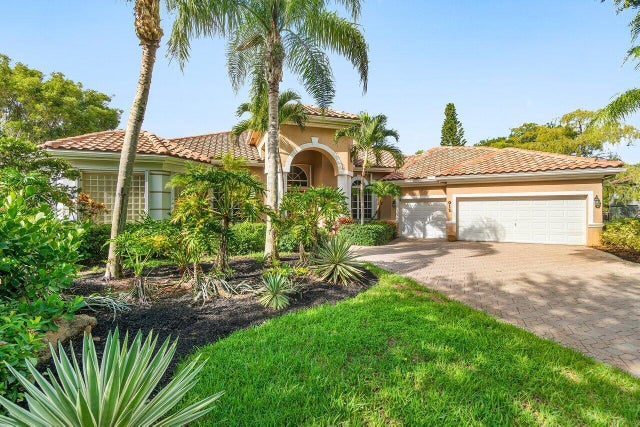 4 of 39 - 911 Forest Glen Lane, Wellington, FL
