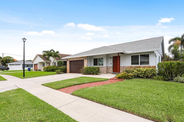 2 of 36 - 149 Wandering Trail, Jupiter, FL