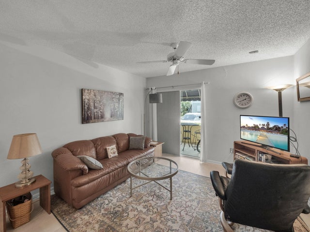 4 of 24 - 164 Waterside Drive, Hypoluxo, FL