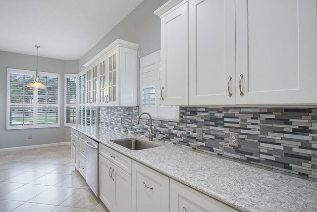 3 of 37 - 9401 Poinciana Court, Fort Pierce, FL