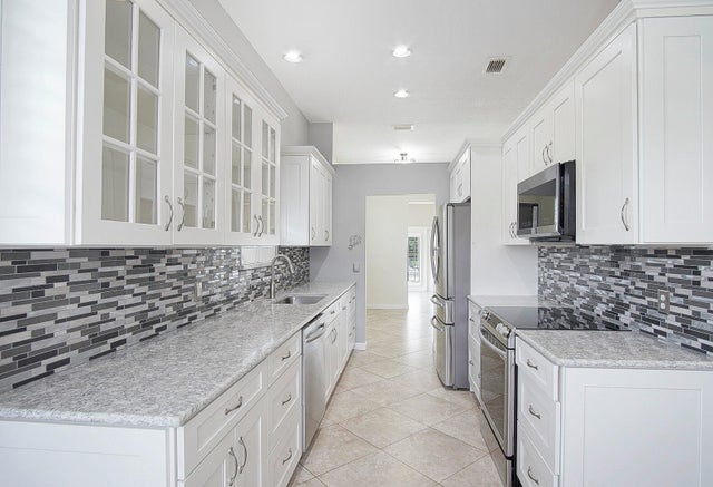 4 of 37 - 9401 Poinciana Court, Fort Pierce, FL
