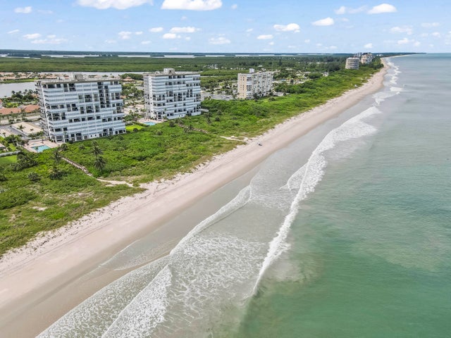 2 of 38 - 3120 N Highway A1a #201, Fort Pierce, FL