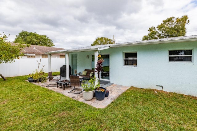 3 of 20 - 4508 Se Chatham Avenue, Stuart, FL