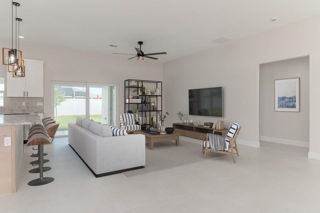 4 of 27 - 513 Sw Nautical Avenue, Port Saint Lucie, FL