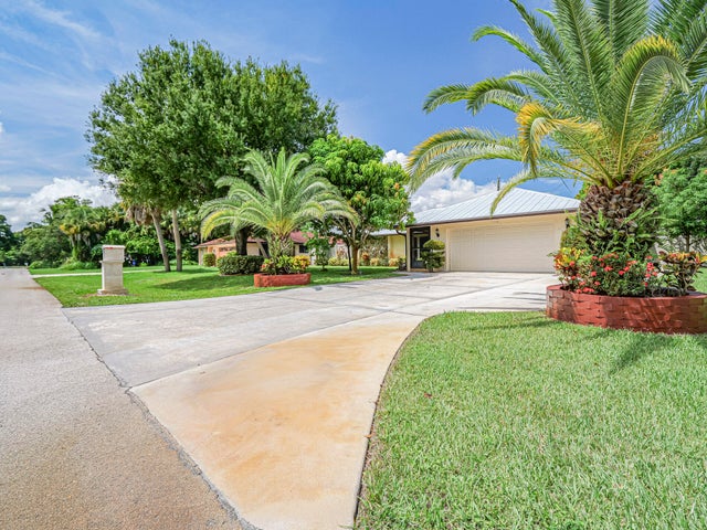 2 of 30 - 1446 5th Street, Vero Beach, FL