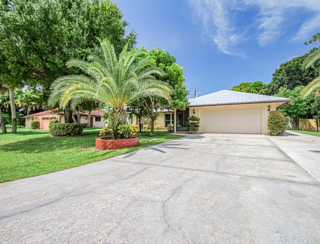 4 of 30 - 1446 5th Street, Vero Beach, FL