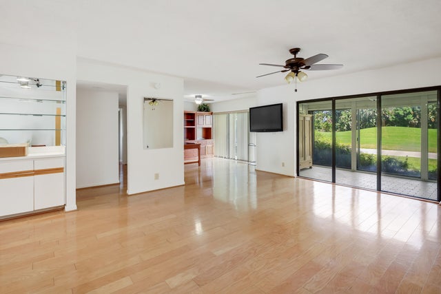 4 of 31 - 5308 Fountains Drive S, Lake Worth, FL