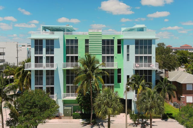 2 of 30 - 108 Lake Avenue #203, Lake Worth Beach, FL