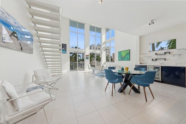 5 of 30 - 108 Lake Avenue #203, Lake Worth Beach, FL
