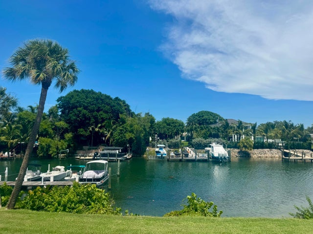 1 of 25 - 342 Southwind Drive #211, North Palm Beach, FL