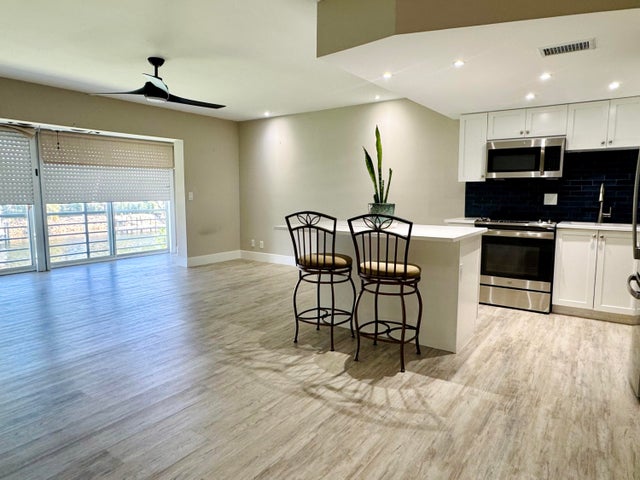 3 of 25 - 342 Southwind Drive #211, North Palm Beach, FL