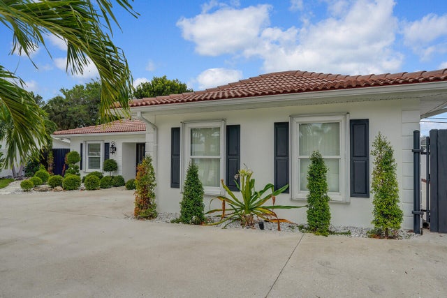 4 of 44 - 1012 W Camino Real, Boca Raton, FL